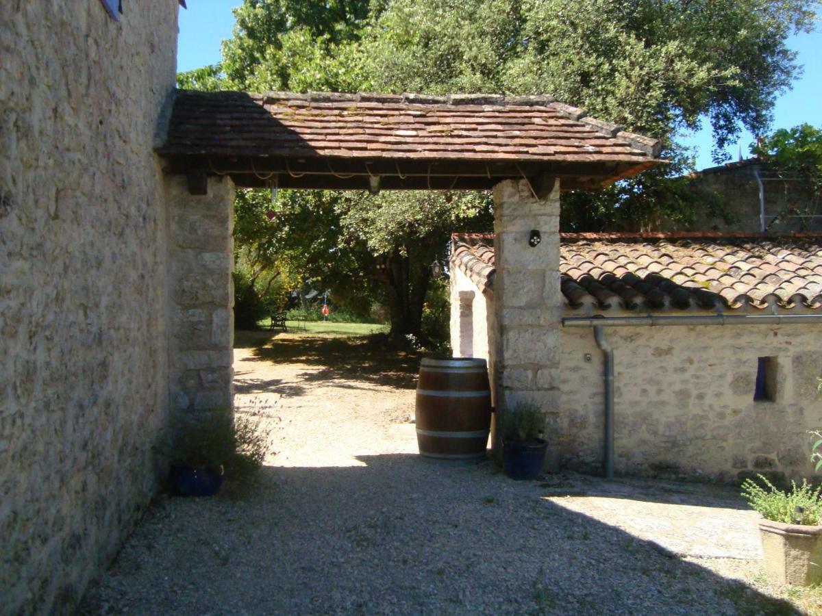 Le Mas Des Cypres Constans Exterior photo