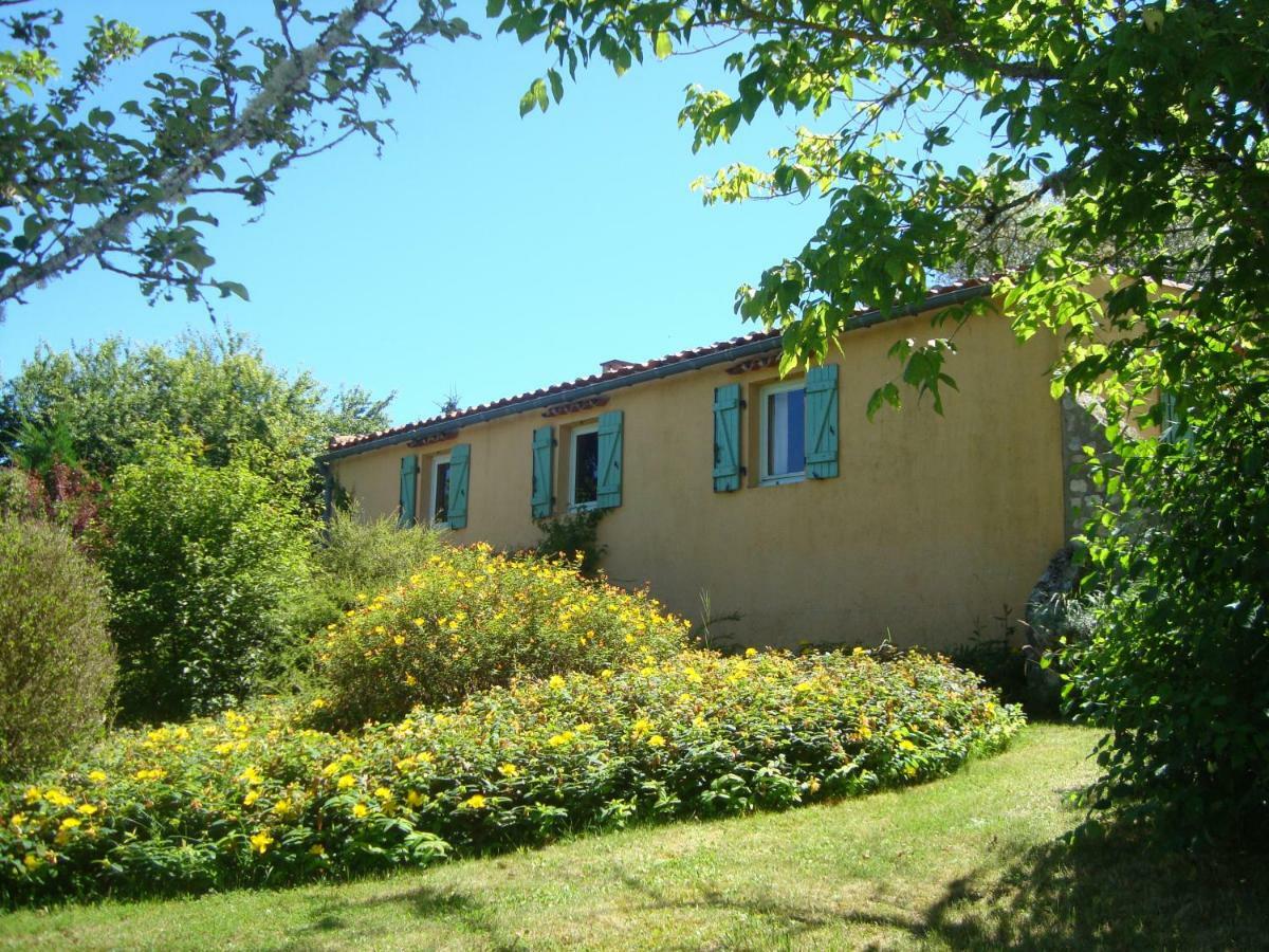 Le Mas Des Cypres Constans Exterior photo